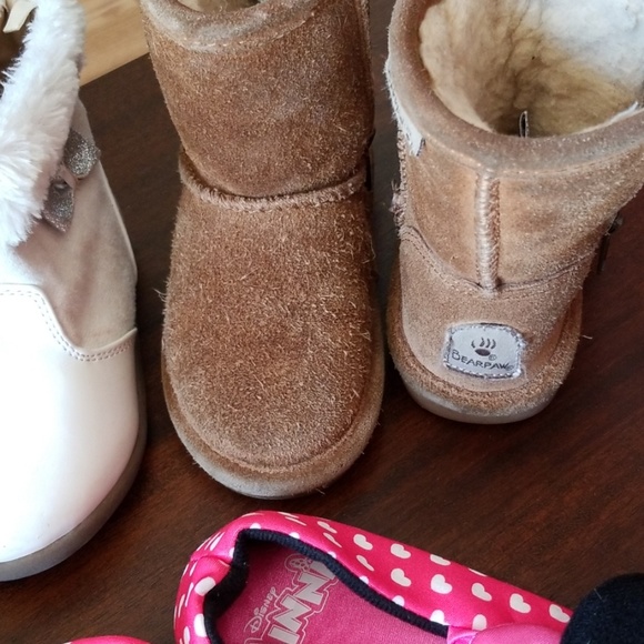 Various types of toddlers shoes - Picture 3 of 3
